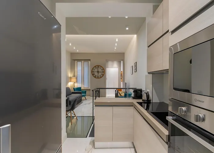 Xenia - Modern Three-room In Moscova Area * ميلان