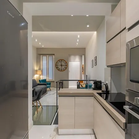 Xenia - Modern Three-room In Moscova Area * Milano
